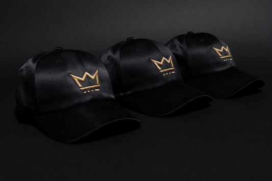 R19:16 Satin Hat Black/Metallic Gold